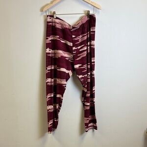 Just Be Pink Camo Leggings